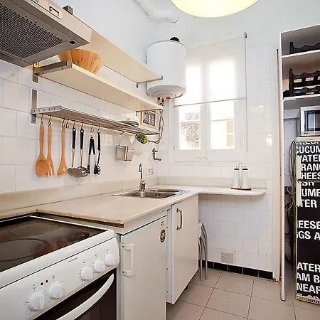 Sants-les Corts Galileu By Interhome Barselona