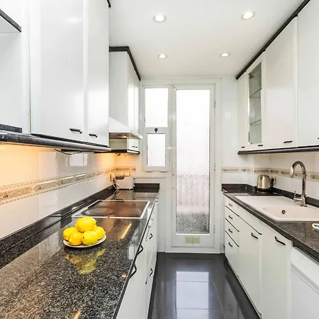 Sants-les Corts Galileu By Interhome Апартаменты