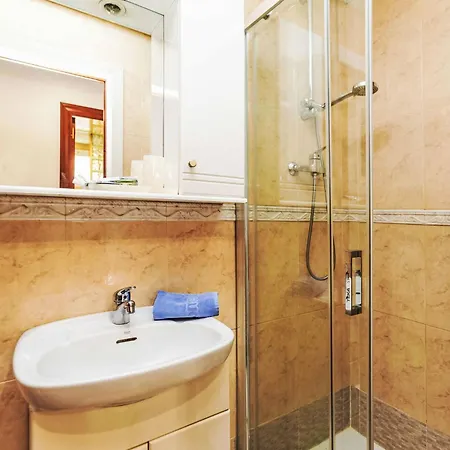 Sants-les Corts Galileu By Interhome * Барселона