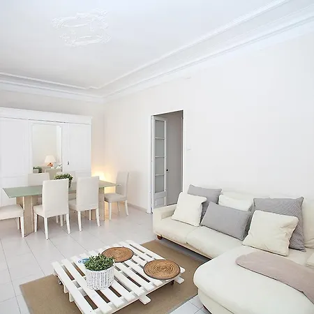 Sants-les Corts Galileu By Interhome Барселона